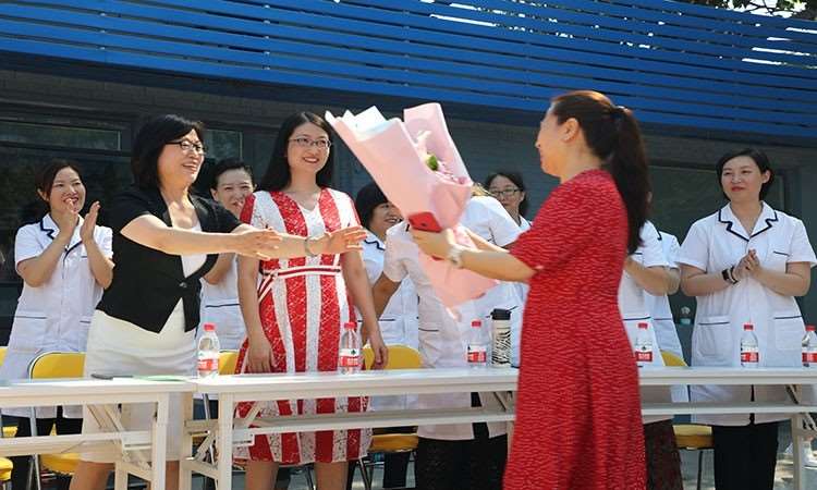 家嘉母婴教师风采